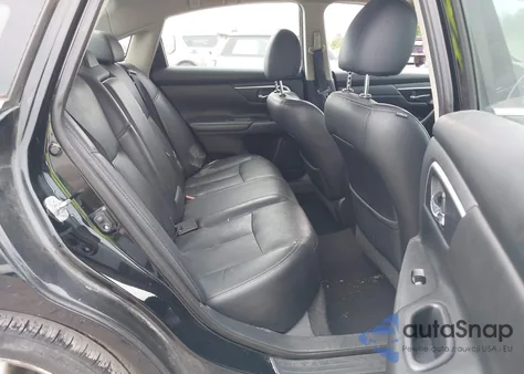 2016 Nissan Altima 3.5 Sl/3.5 Sr z USA, uszkodzony, nr VIN 1N4BL3AP3GC111833